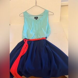 BY & BY GIRL DRESS. SEA GREEN, NAVY AND CORAL    SIZE 20-1/2
